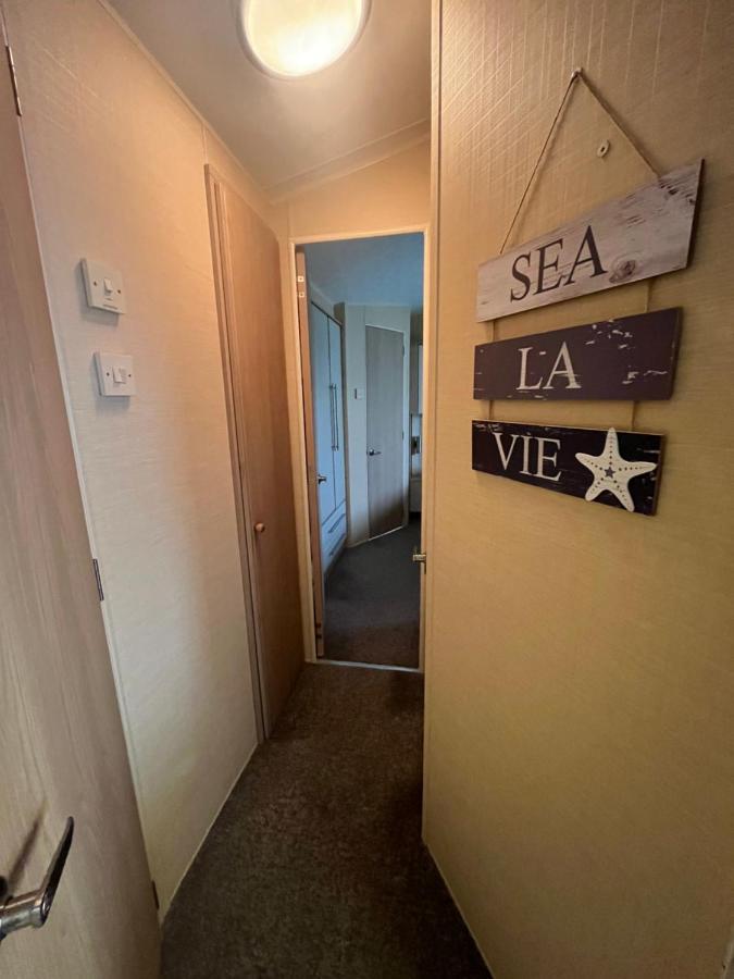 Fulmar 43 ~ Parkdean Holiday Resort Great Yarmouth Extérieur photo