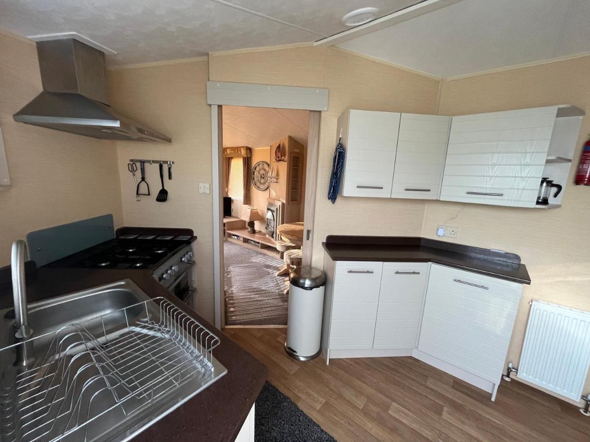 Fulmar 43 ~ Parkdean Holiday Resort Great Yarmouth Extérieur photo